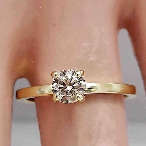 2ct round cut - real, moissanite