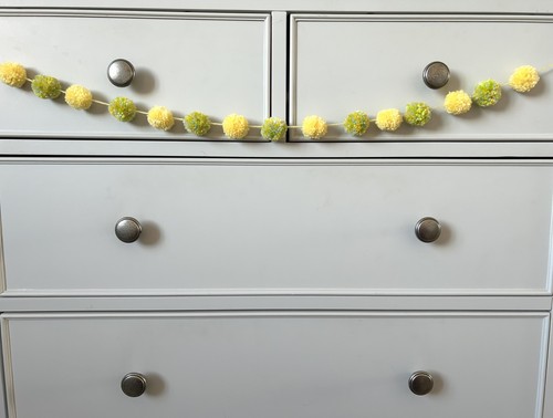 Mini pompoms garland wool - 15,