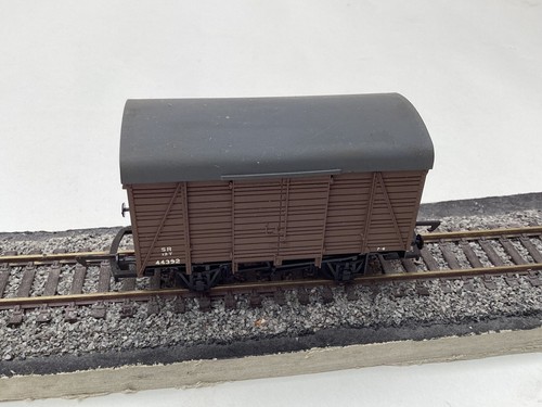 Gauge ton box van - sr,