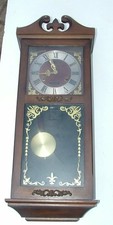 President 31 Day Chiming Wall