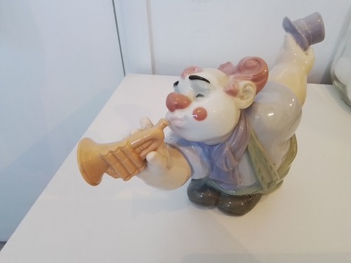 Nao lladro clown trumpet - nao,