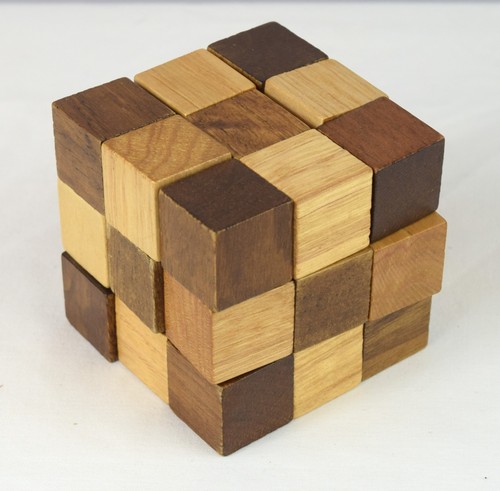 Wooden snake cube puzzle 5cm - wooden,