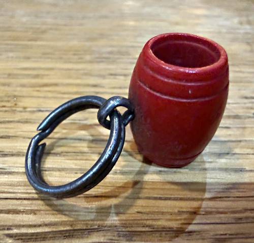 Vintage watneys red barrel - red,