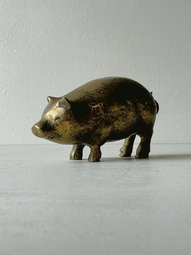 Vintage small brass pig - brass,