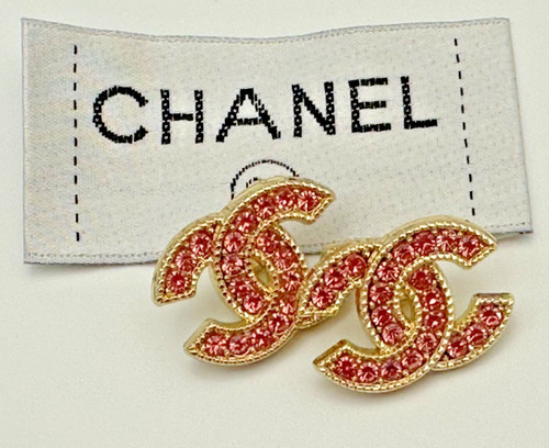 Chanel buttons and clothes - buttons,