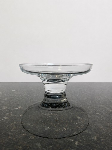 Heavy clear glass - heavy, pedestal