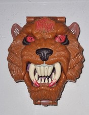 Mighty Max Grapples with