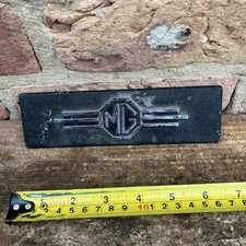 Vintage MGB ? ORGINAL metal