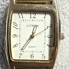 Citron Quartz Watch With a