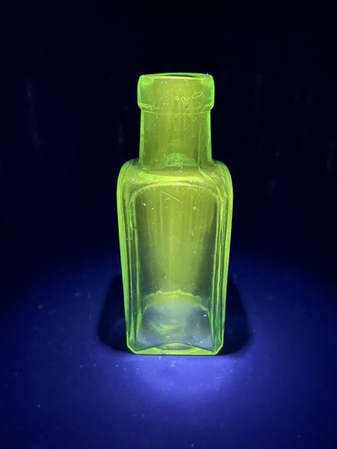 Vintage victorian apothecary - victorian,