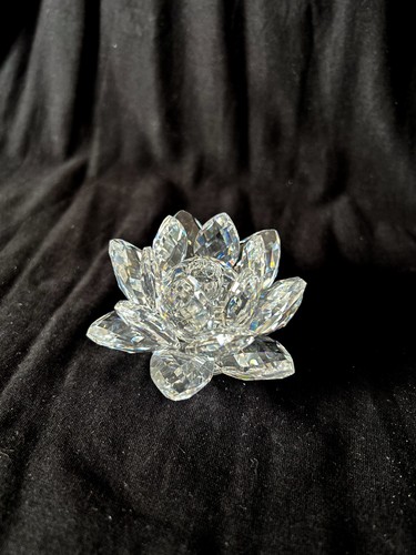 Swarovski water lily - swarovski, lotus