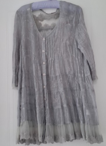 Myrine and pale - and, grey