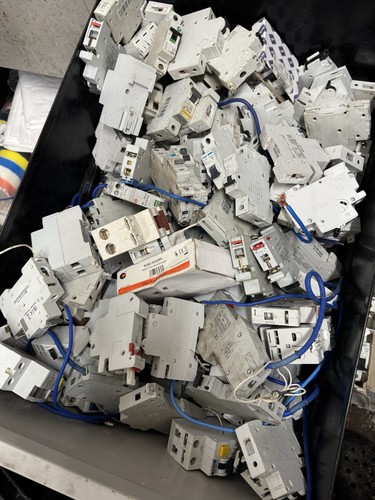 Job lot over - lot, 150-200