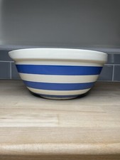 T G Green Mixing Bowl Cornish Blue And White 10”