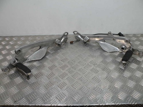 Yamaha tdm 900 - tdm, footrest