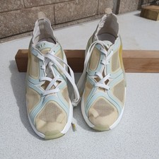 Nike Air Max 270 - UK Size 4 -
