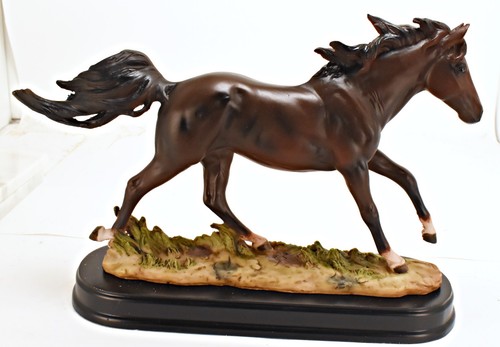 Breyer race horse - race,