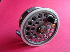 A GOOD VINTAGE 4 1/4" DAIWA 813 SALMON FLY REEL