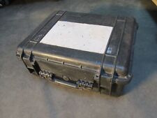 Black hinged heavy duty flightcase / briefcase type case 48cm x 36.5cm x 19cm