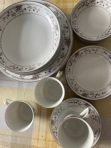 Set fine china - set, vintage