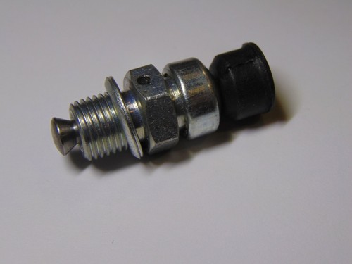 Decompression valve for - decompression,