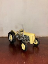 1:16 Universal Hobbies Ferguson TO 35 Model (1957) Limited Edition 