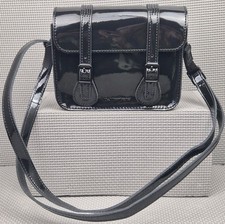 Dr Martens Satchel Crossbody
