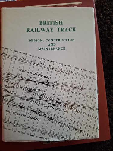 British railway track design - railway,