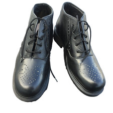 Dr Martens black chukka brogue