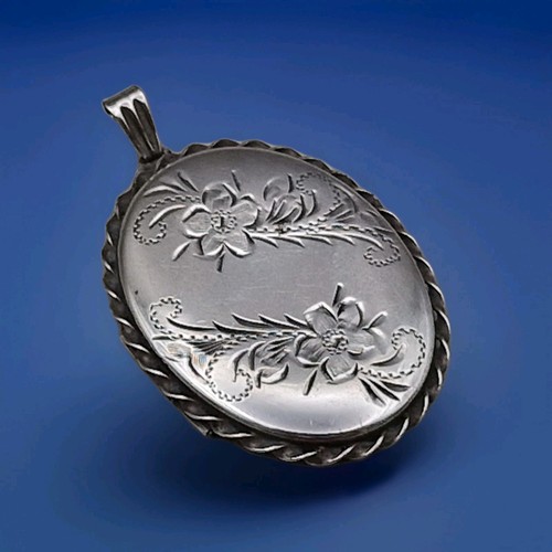 Sterling silver large engraved - silver,