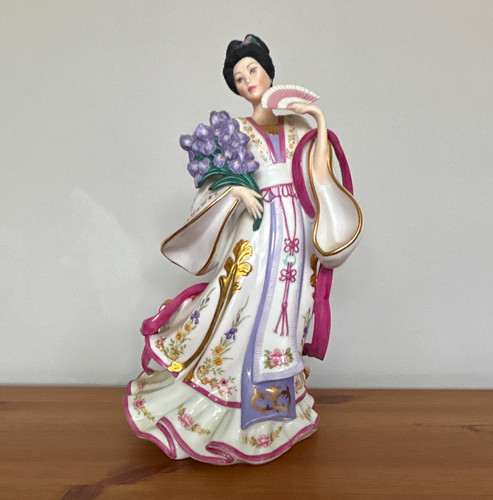 Danbury mint iris princess - danbury,