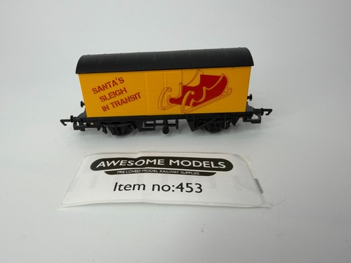 Hornby santas sleigh van - hornby,