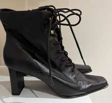Markon Boots Size UK 8 Brown Leather Heeled Lace Up Casual