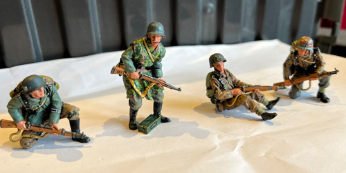 King country toy soldiers - &,