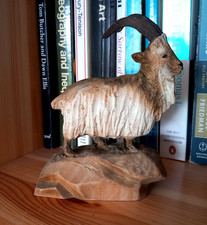 Henning Norwegian carving