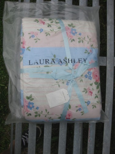 Laura ashley floral throw - ashley,