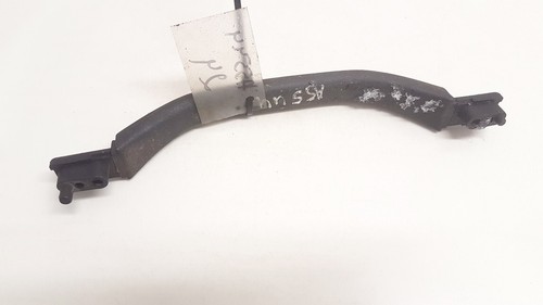 Grab handle front right - grab,