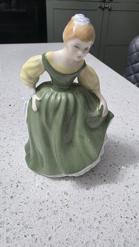 Royal doulton figurine - royal,