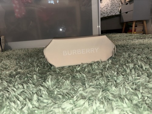 Burberry logo clutch - burberry,