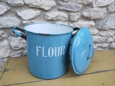 Retro Vintage Metal Enamel