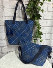 👜KIPLING BNWOT Canvas Large