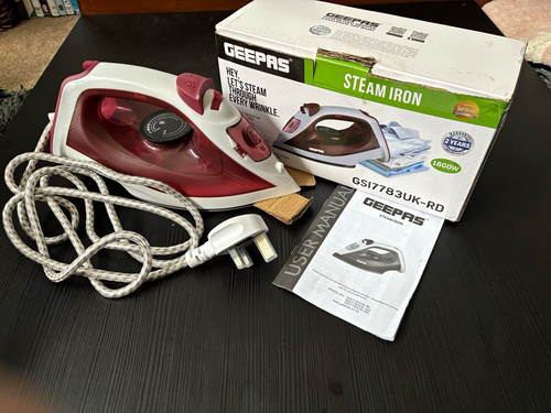 Geepas steam iron gsi7783uk - geepas,
