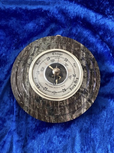 Barometer vintage set in - sb,