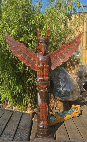 Torture pole deco totem - pole,