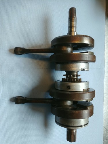 Honda c71 crankshaft used - honda,