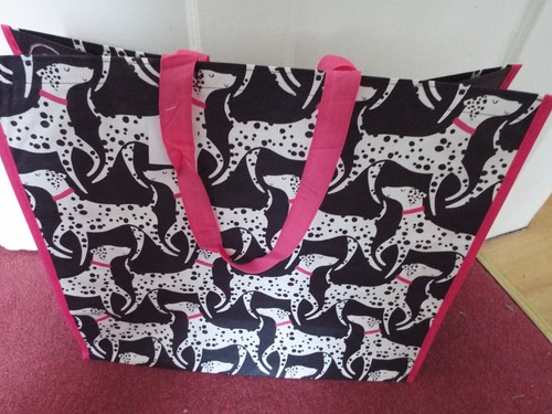 New extra large - large, dalmatian