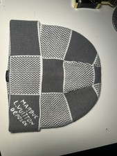 Louis Vuitton LV Damier Heritage beanie grey/white