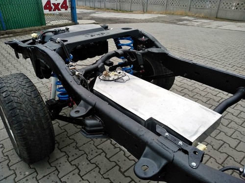 Additional second fuel - , tank