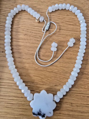 Lola rose beautiful white - lola,