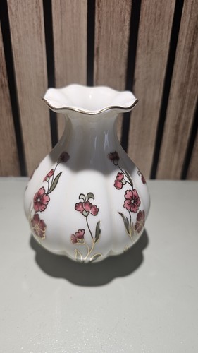Hungarian bud vase - bud,